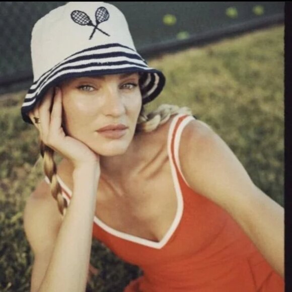 NWT Tropic of C x LVR | Tropicana Knit Bucket Hat - Picture 3 of 11